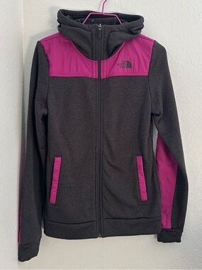 The North Face Women's Hooded Fleece Jacket - Charcoal & Magenta
